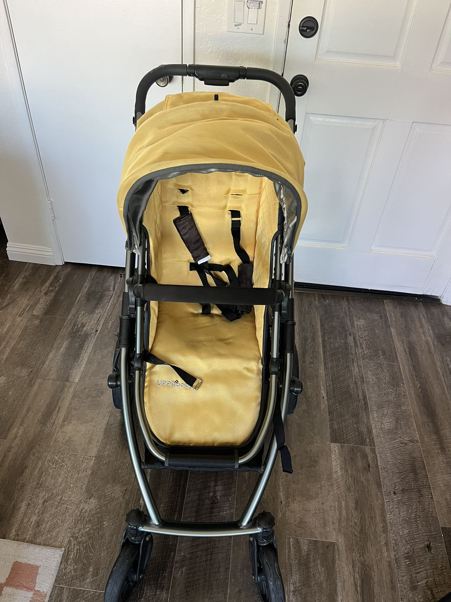 UPPAbaby VISTA STROLLER