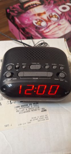 Nelsonic Digital Alarm Clock Radio