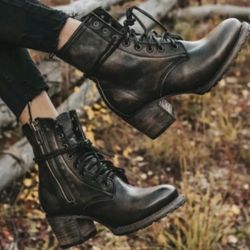 Freebird Cavalier Black Distressed Leather Lace Up Boots Size 9