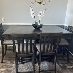 Dark Grey Wood Table & Chairs