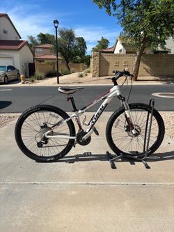 TREK 3 series 3700 mtb