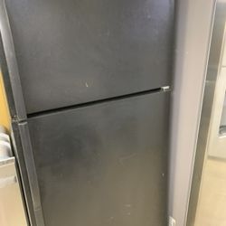 Top Freezer Kenmore Refrigerator 