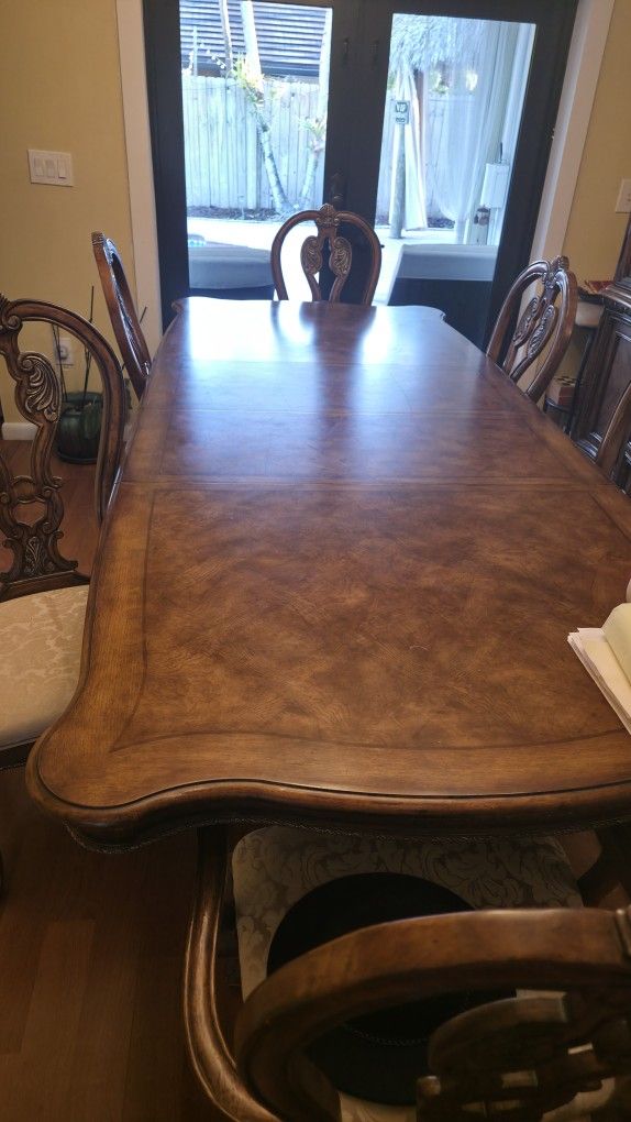 Dining Room Set