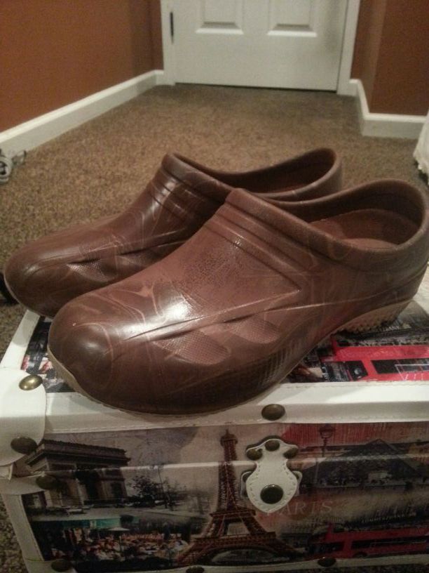 Unisex Walking working shoes clogs "Anywears"