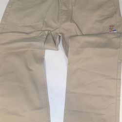 New men Levi's 38x32 jeans