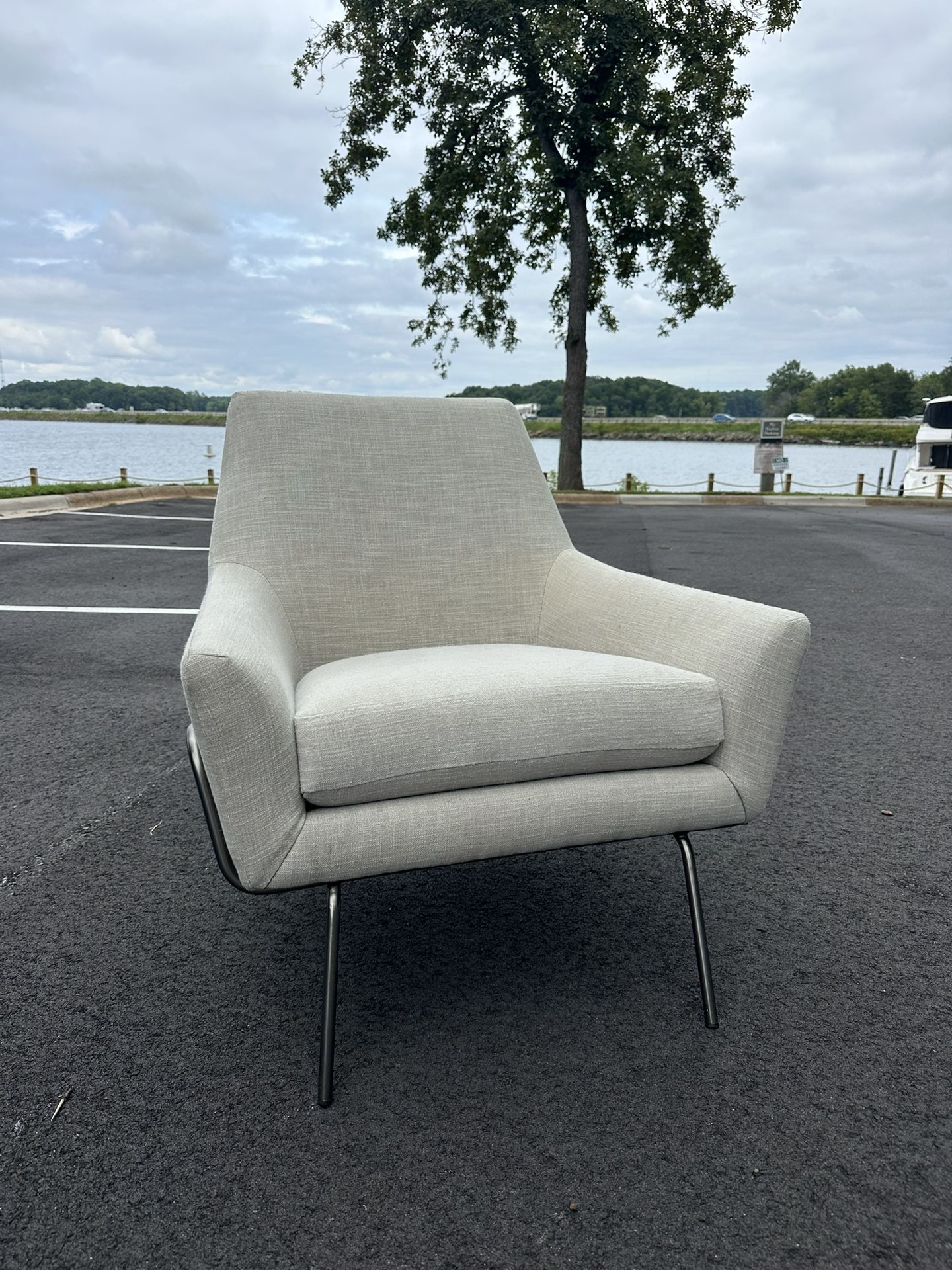 West Elm Lucas Wire Chair Good Condition