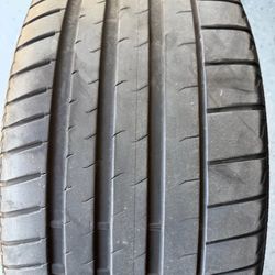 Single Bridgestone Potenza Sport 265/45R20