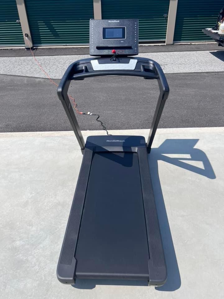 Ifit NordicTrack 7i Treadmill - “like New”