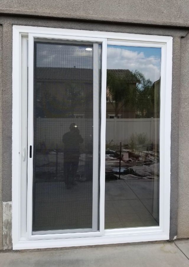 Vinyl sliding patio door