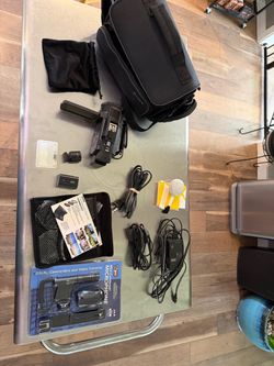 Sony Zeiss 4K Camcorder & Accessories