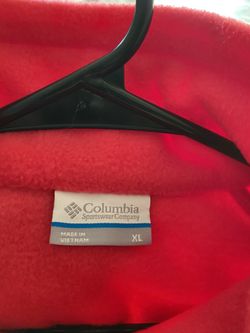 Women’s Columbia Fleece zip up