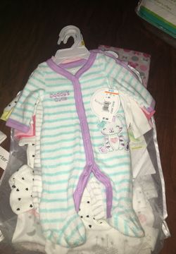 Newborn outfit