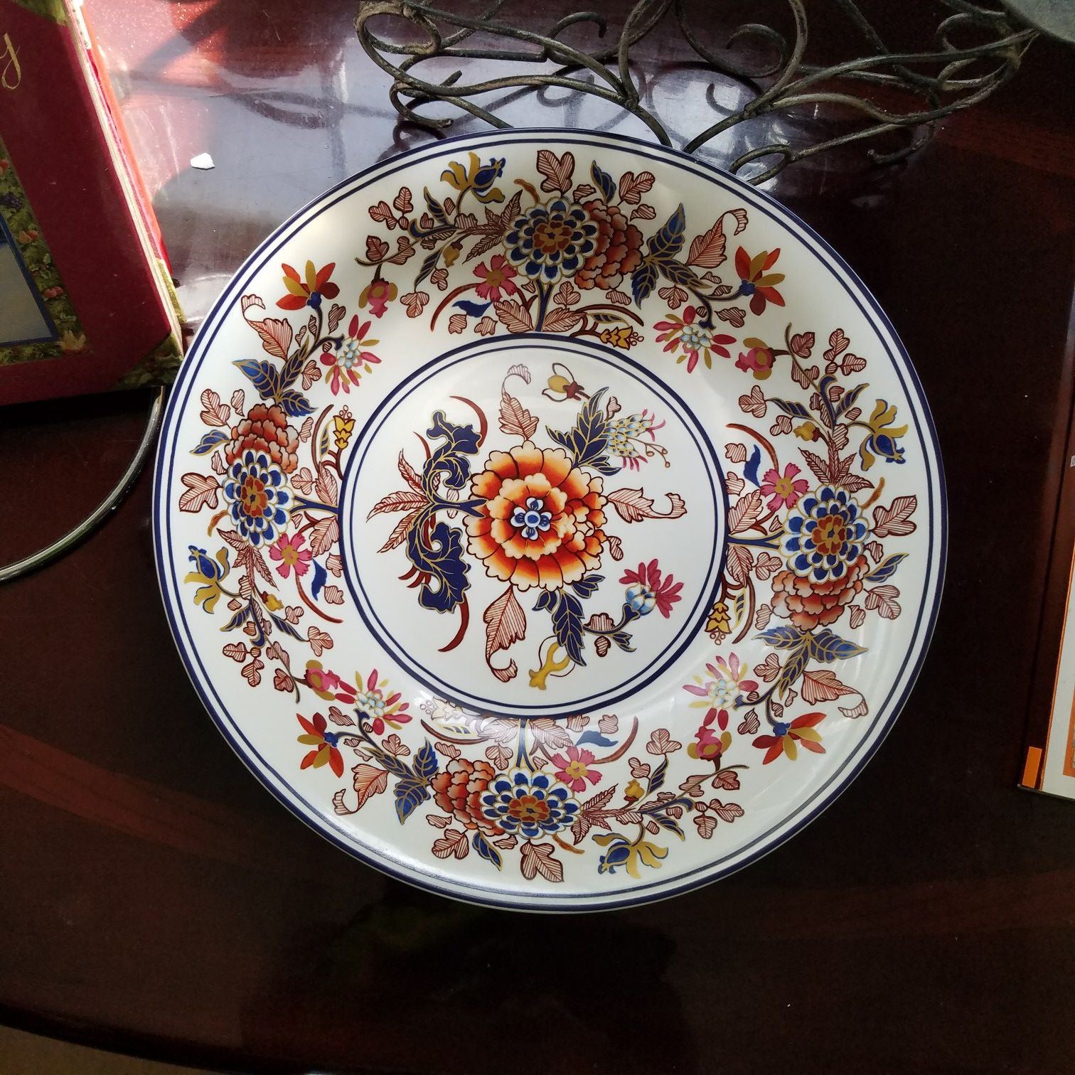 William Sonoma Large family style pasta bowl