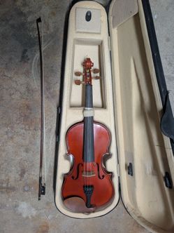 Student Violin Outfit with Bow & Case – Bow Needs Rehair