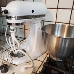 Kitchen aid mixer