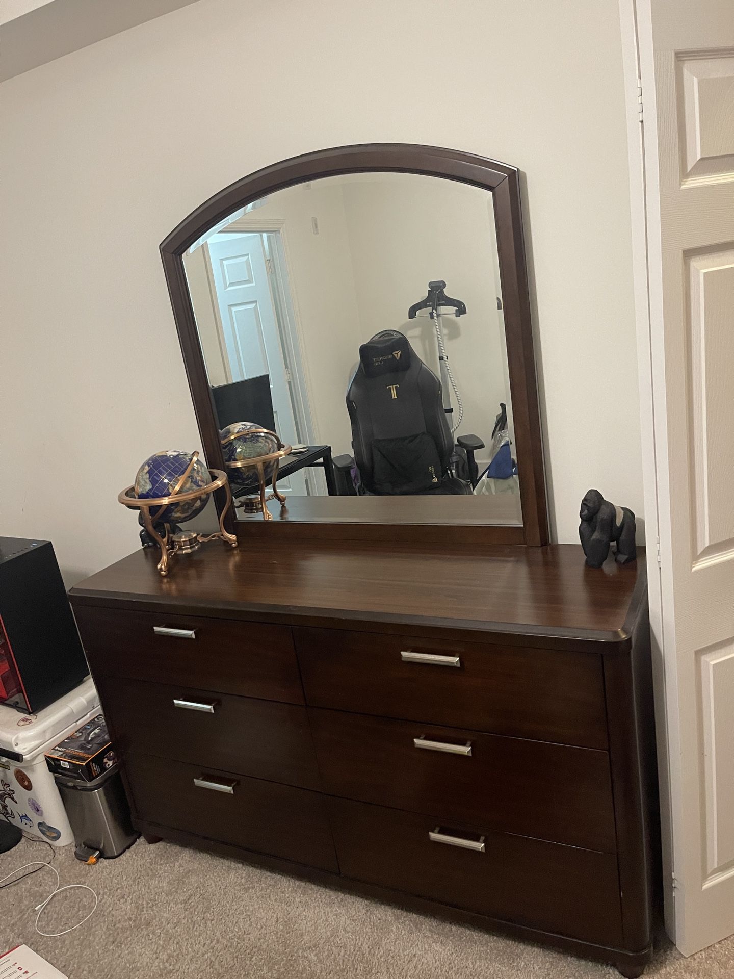 Dresser + Mirror