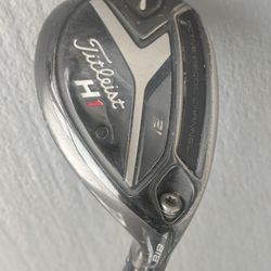 Titleist 818 H1 Hybrid 21° 4H Diamana 60 HY Regular Flex w/ Headcover