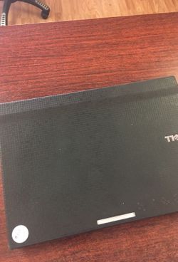 Dell laptop normal wear with Spain language