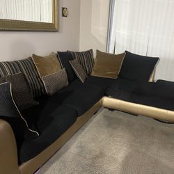 Sectional Couch 