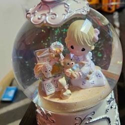 Precious Moments Snow Globe