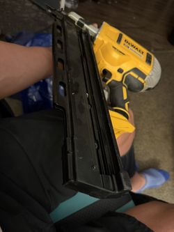 dewalt dcn21pl