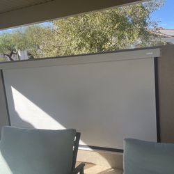 Outdoor Theater Screen 125”: Wireless/Battery Operated Motorized Projector Screen 