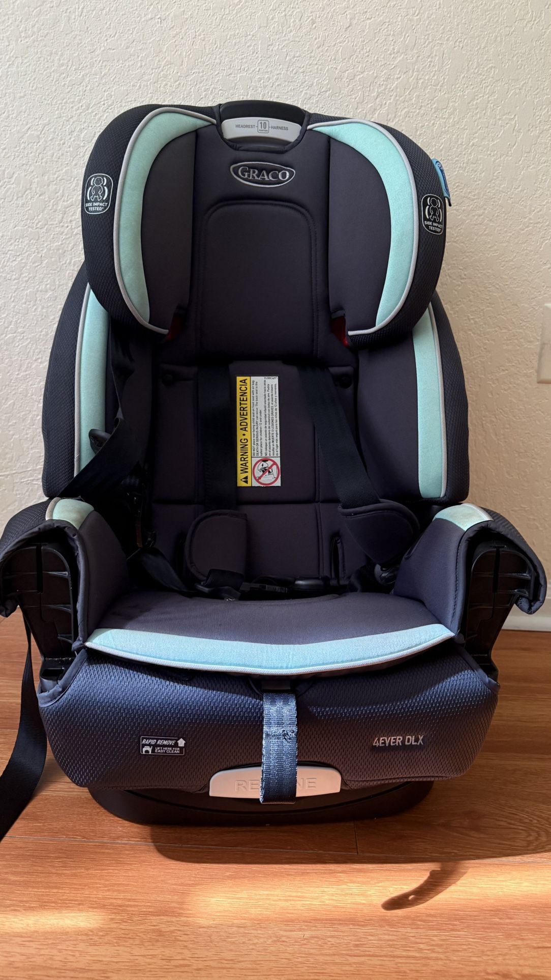 Selling Graco 4Ever DLX