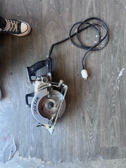 Wired Skilsaw
