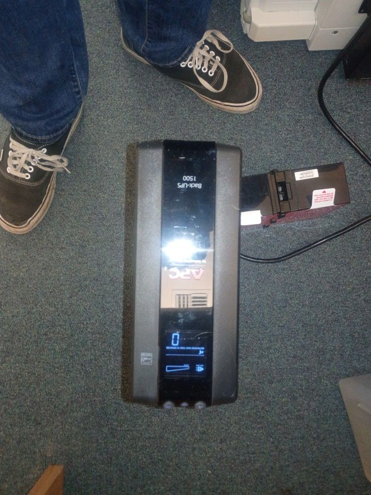 APC BACK-UP PRO 1500