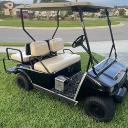 Club Car Golf Cart  48v  Runs Well!!! 