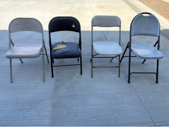 4 folding chairs