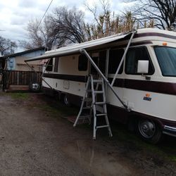 ELITE MOTOR HOME 32' Very Good Condition 