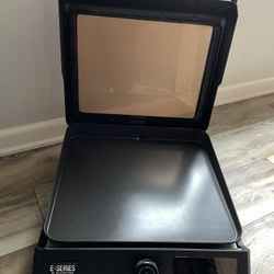 FS: Blackstone E-Series Electric Griddle E-Griddle 17”