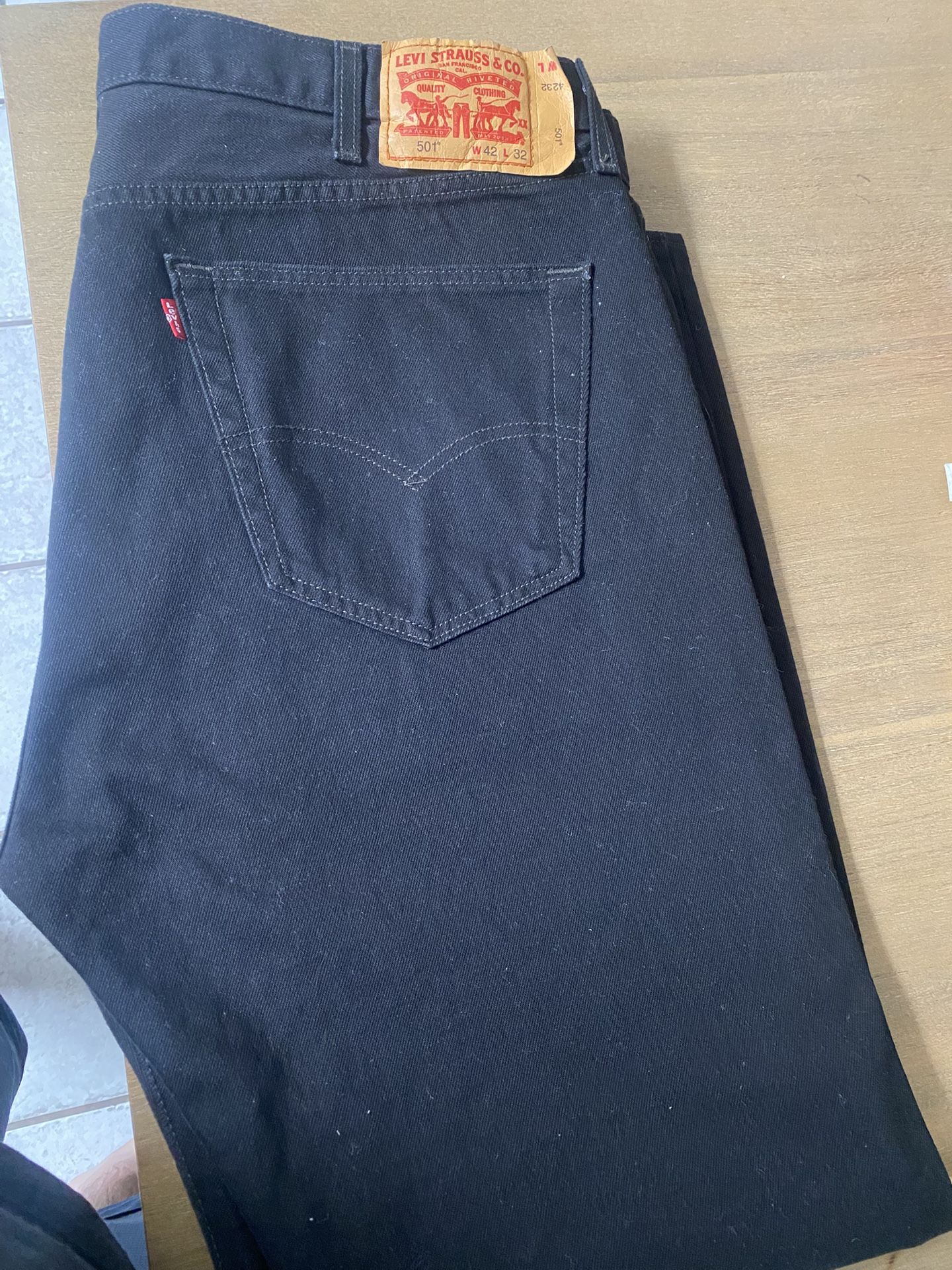 Black 501s