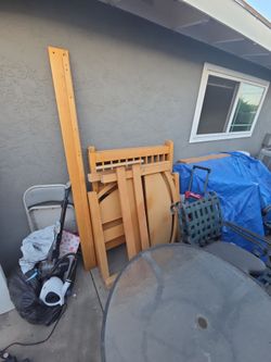 Free bunk bed