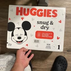 Huggies Snug n dry Diapers Size 1