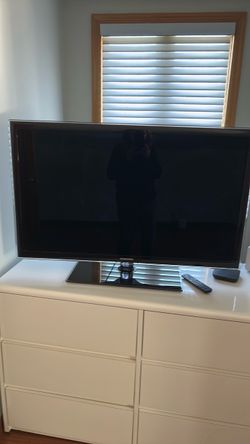 38 inch Samsung smart tv