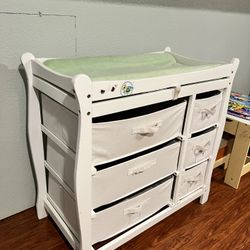 Changing Table With Drawers And Pad