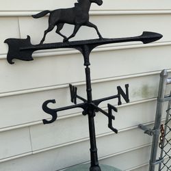 Horse Weathervane roof mount horse and directional N S E W rotates on windly days material Aluminum 