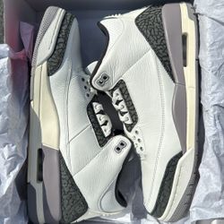 Air Jordan 3 Cement Grey Size 11.5