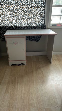 Pink Work Desk