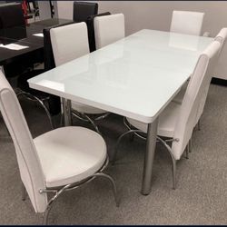 Dining Table With 6 Chairs - Delivery And Financing Available 