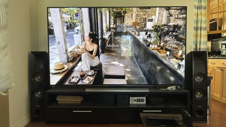 85'' Samsung QLED TV