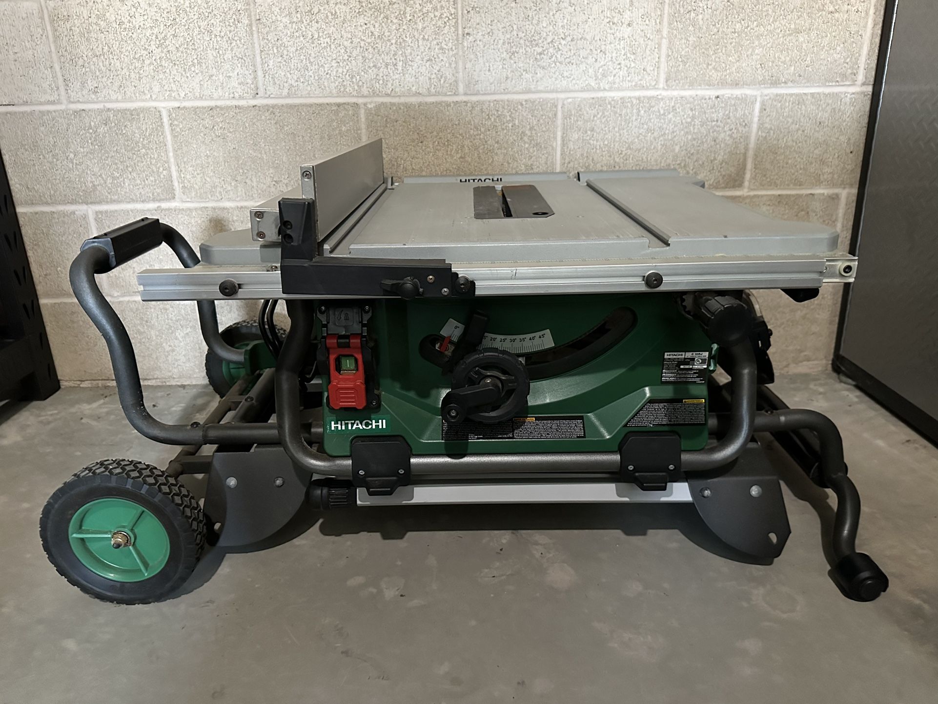 Hitachi Table Saw
