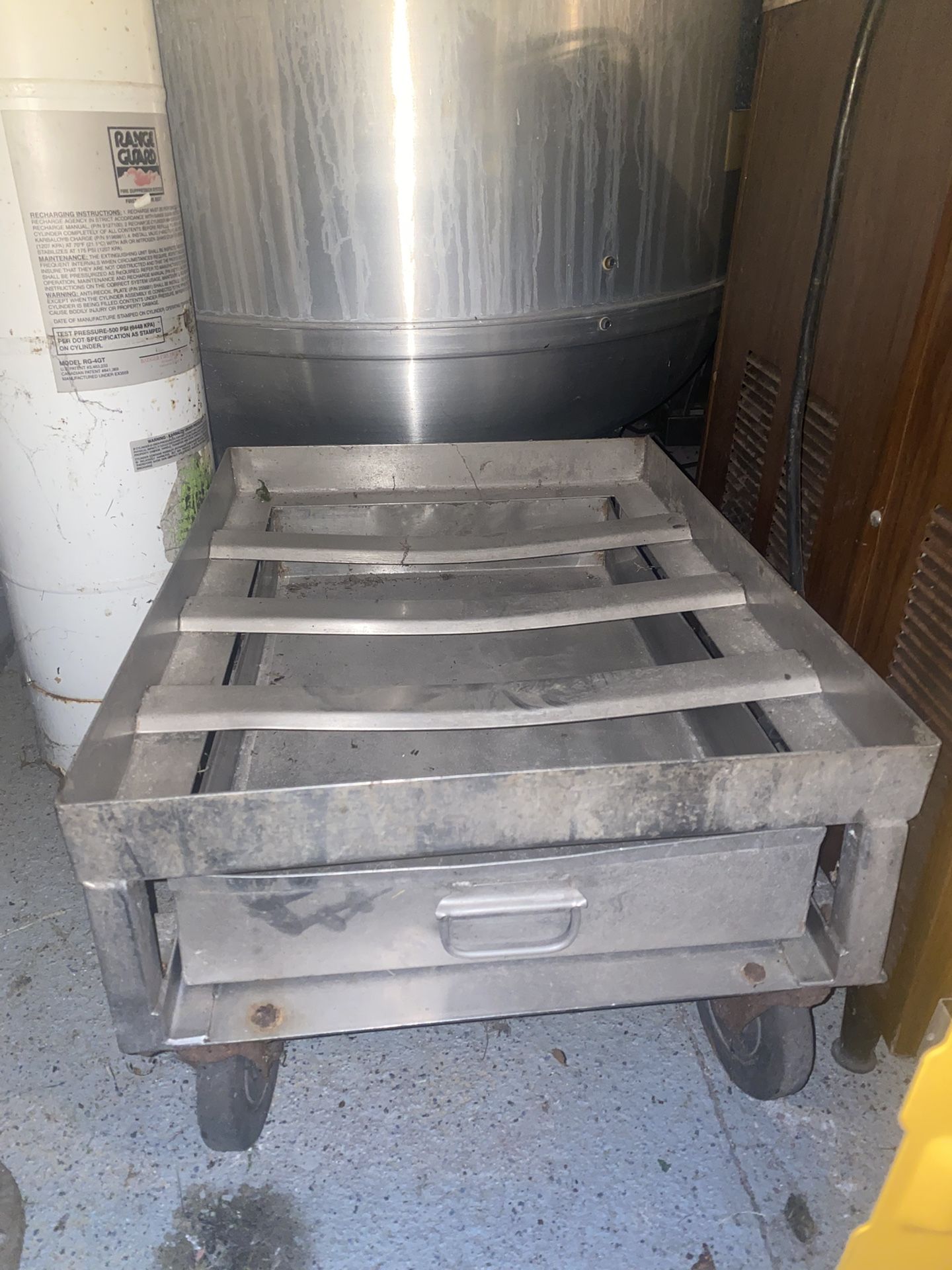 Heavy-Duty Stainless Steel Utility Cart on Casters – Restaurant