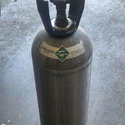 CO2 Tank Full $100