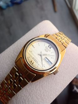 Seiko woman's automatic vintage working