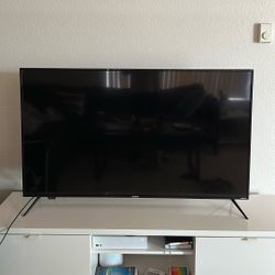 55” 4K UHD HDR10 ROKU TV