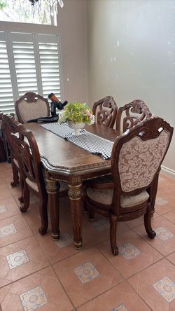 Dining Tables And Chairs 6 Michael Amini Signature Series