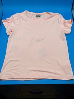 Olivia Rae pink solid pullover T-shit Medium